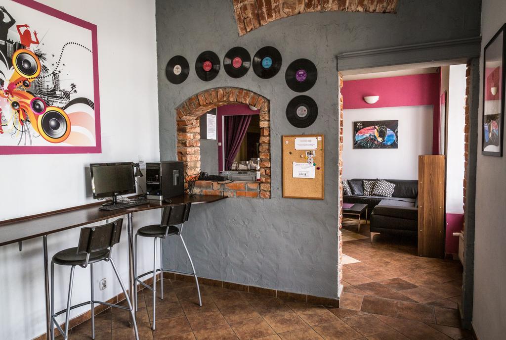 Music Hostel Piotrkowska Łódź Exterior foto